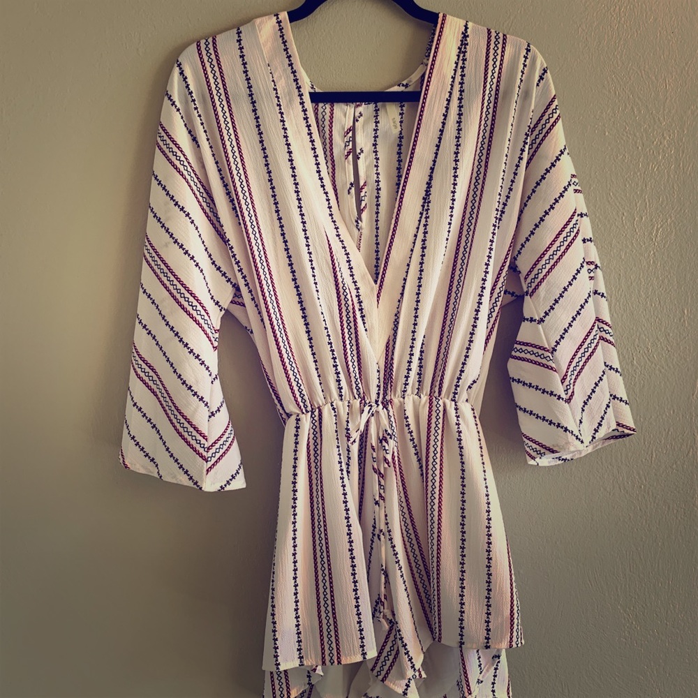 Deep V Jumper